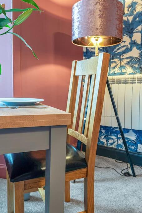 Boutique Modern Royal Mile Apartment Sleeps 4 Edinburgh Exteriér fotografie