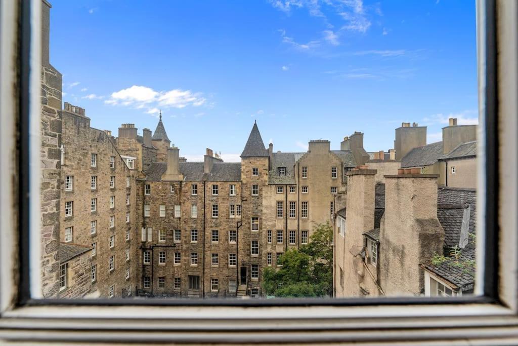 Boutique Modern Royal Mile Apartment Sleeps 4 Edinburgh Exteriér fotografie