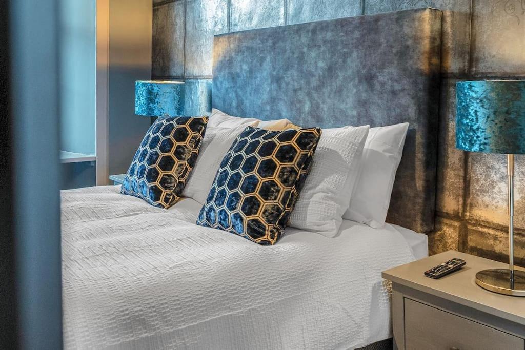 Boutique Modern Royal Mile Apartment Sleeps 4 Edinburgh Exteriér fotografie