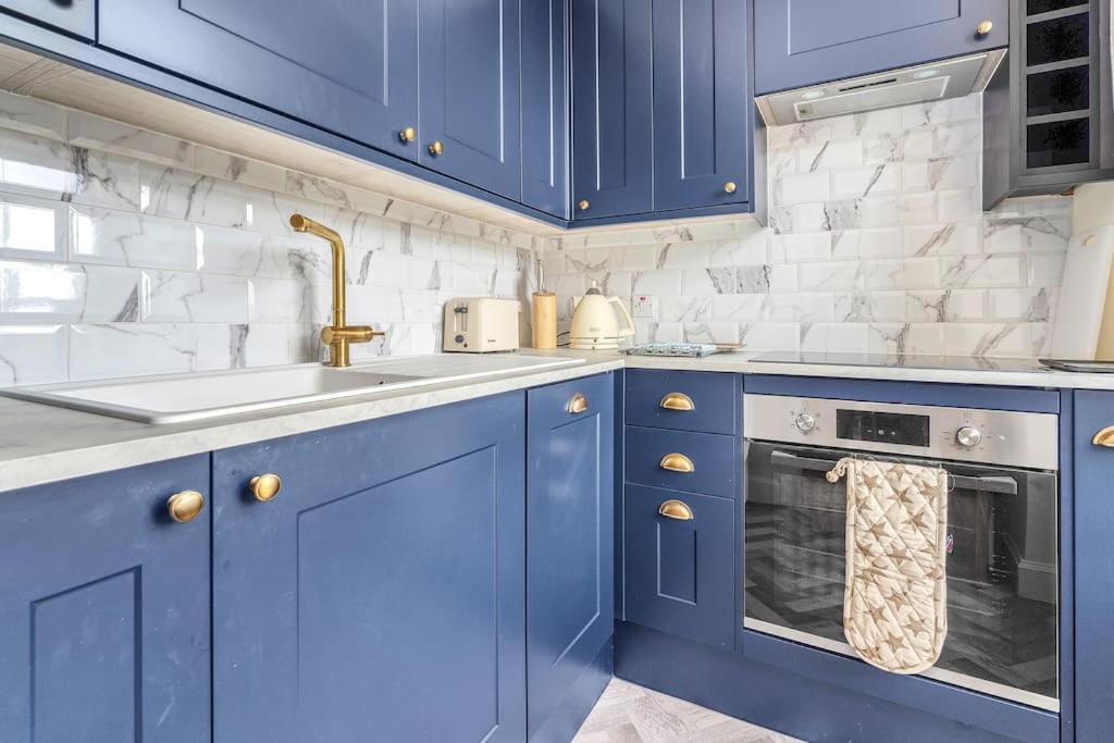Boutique Modern Royal Mile Apartment Sleeps 4 Edinburgh Exteriér fotografie
